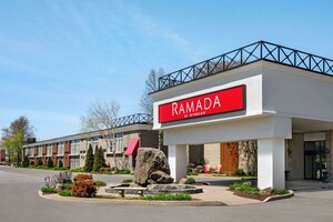Гостиница Ramada by Wyndham Cornwall в Портленде