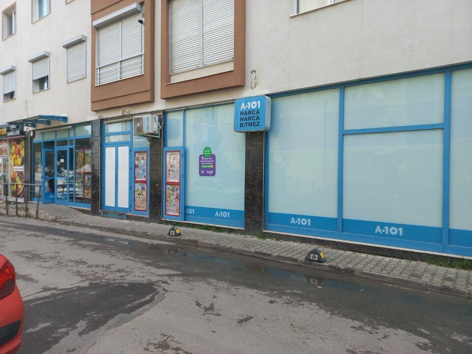 Supermarket A 101, Izmir, photo