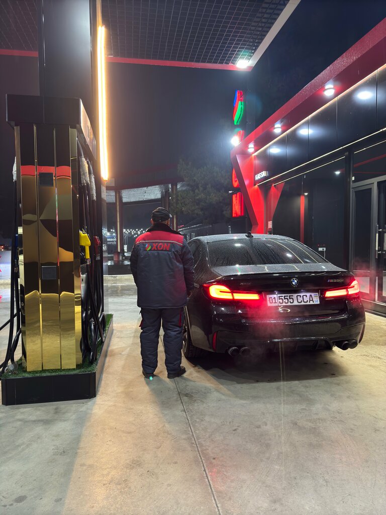 Gas station Standard Lux Gas Station, Andijan, photo