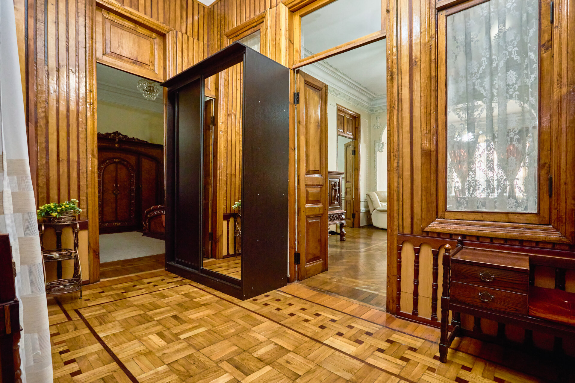 Фото Уникальный дом в центре Сухума