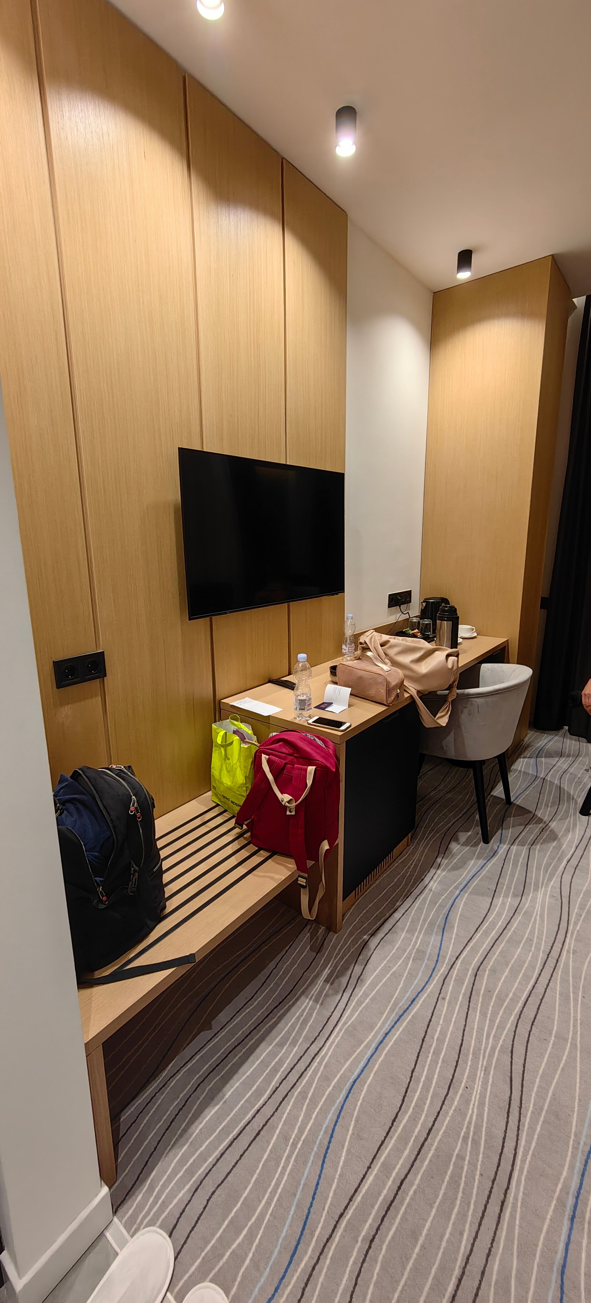 Фото The Grandeur Hotel