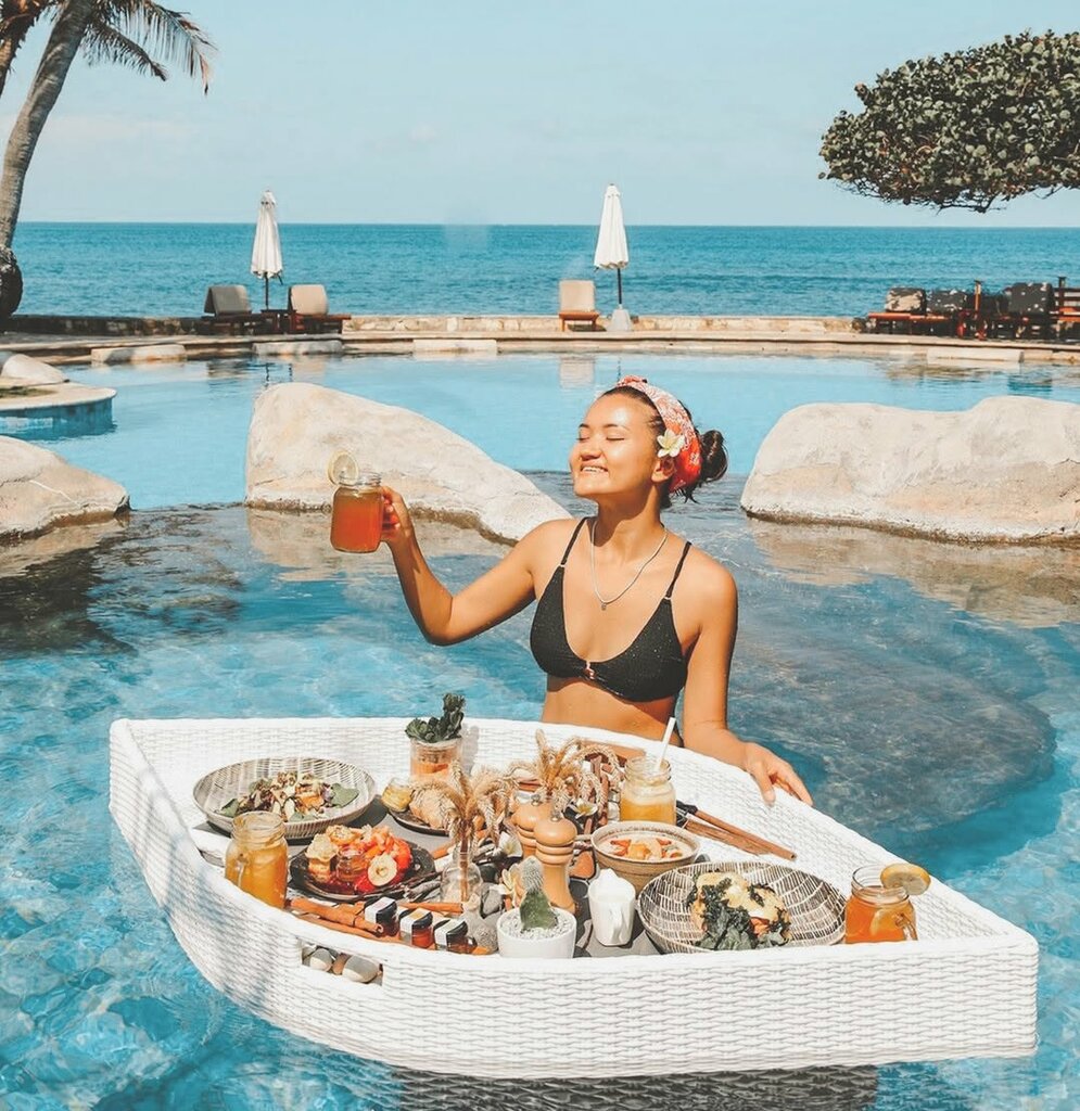 Coffee shop Hi-Bye, Dubai, photo