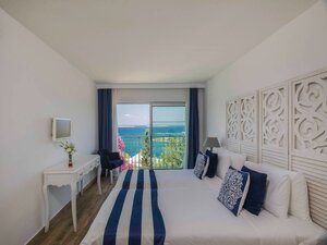 Гостиница Blue Dreams Resort