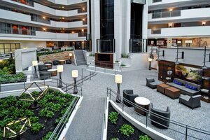 Гостиница Embassy Suites Omaha - Downtown/Old Market