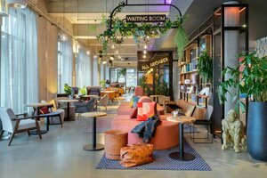 Гостиница Moxy Berlin Ostbahnhof