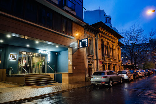 Гостиница Peakture Hotel в Бухаресте