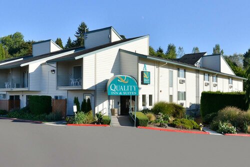 Гостиница Quality Inn And Suites Vancouver в Ванкувере