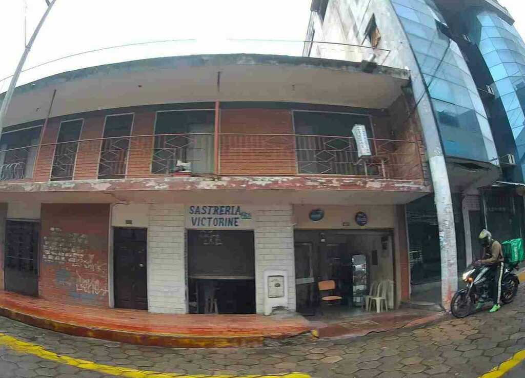 Tailor Victorine, Santa Cruz de la Sierra, photo