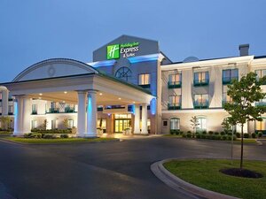 Гостиница Holiday Inn Express Hotel & x26; Suites Dieppe Airport