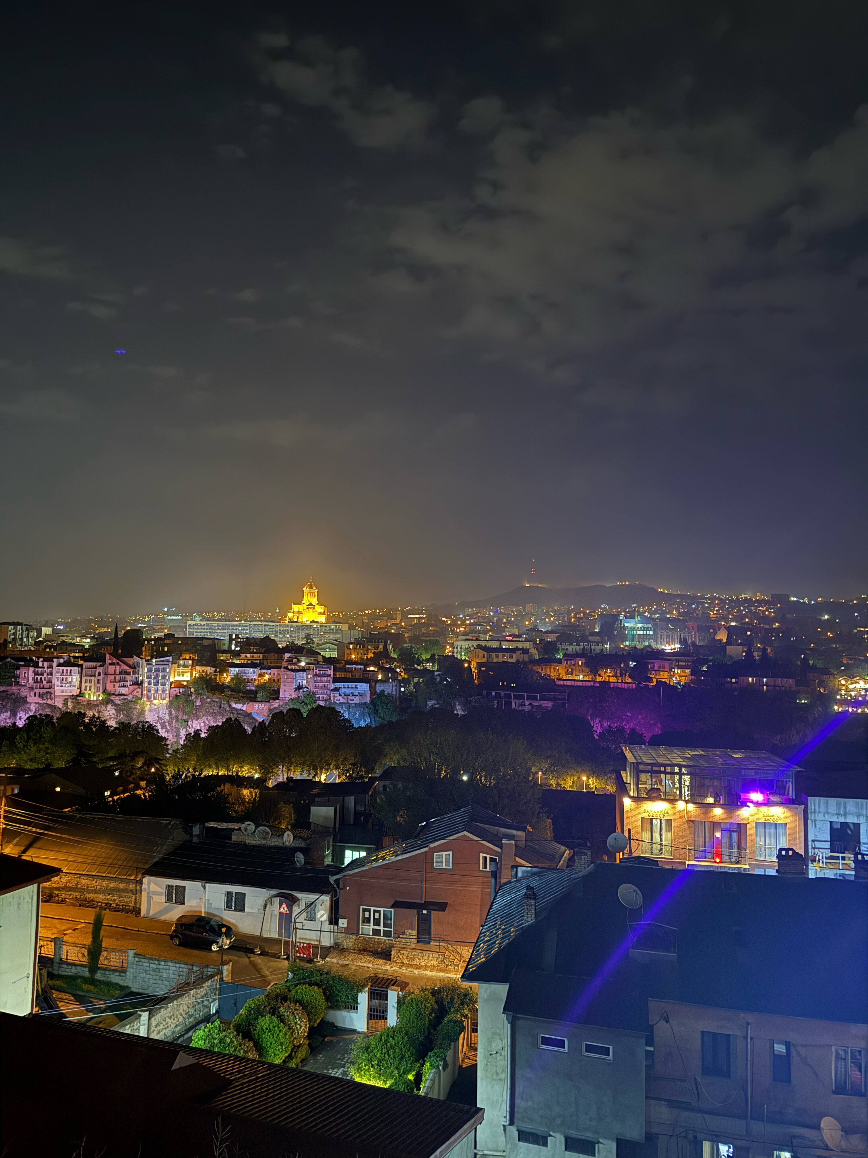 Фото Brooch Boutique Hotel