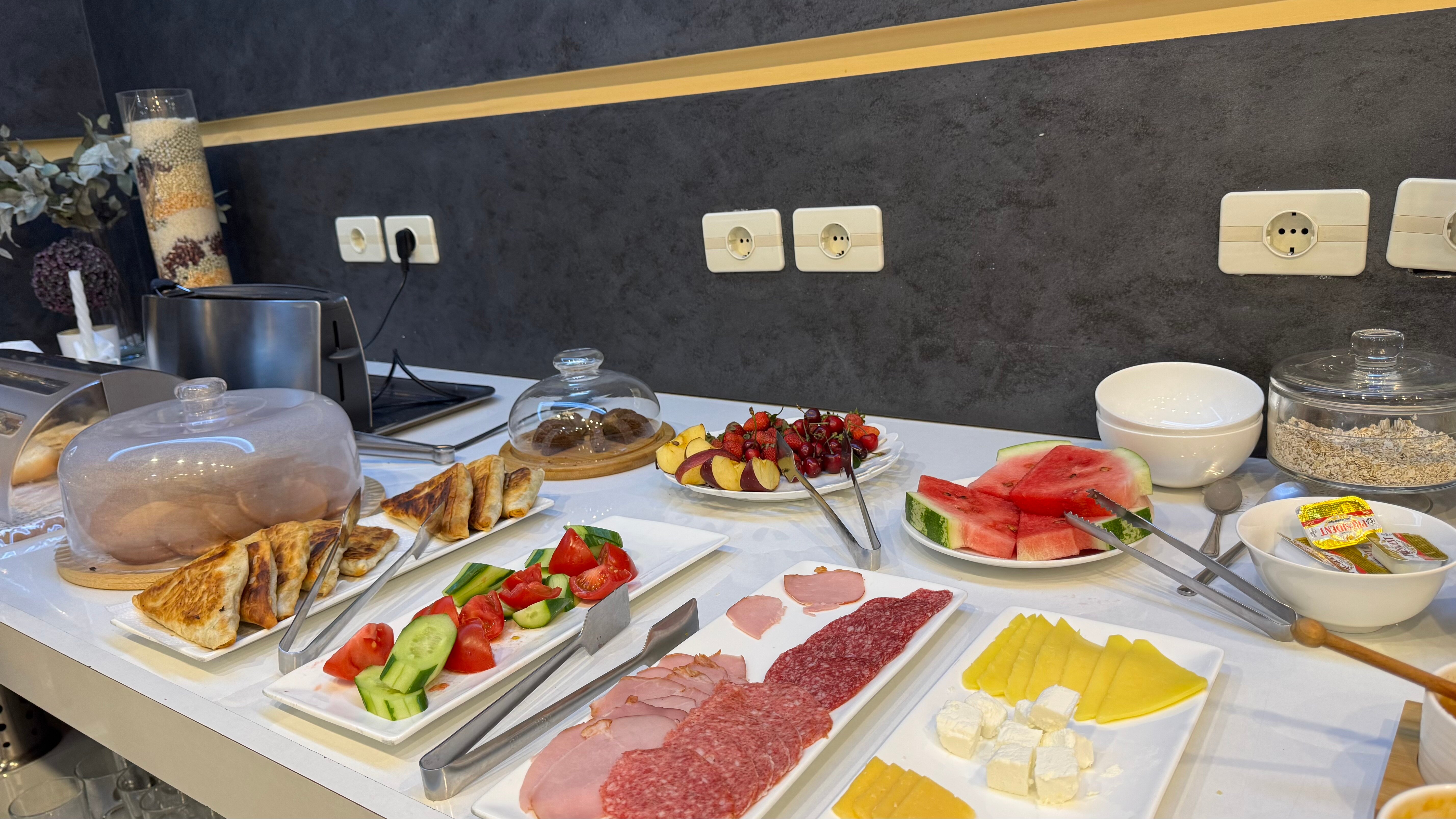 Фото My Hotel Yerevan