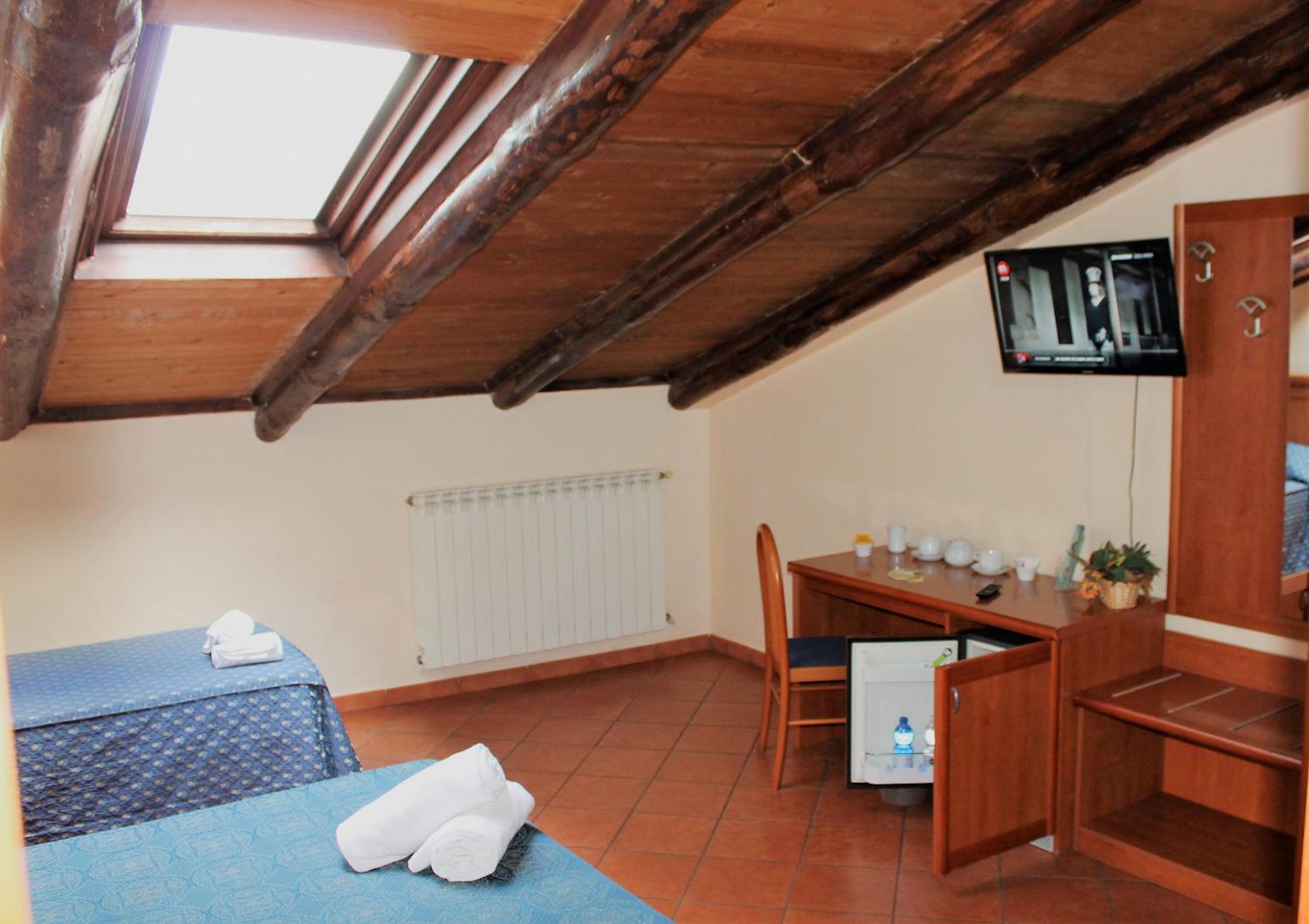 Фото Nights In Rome Hotel