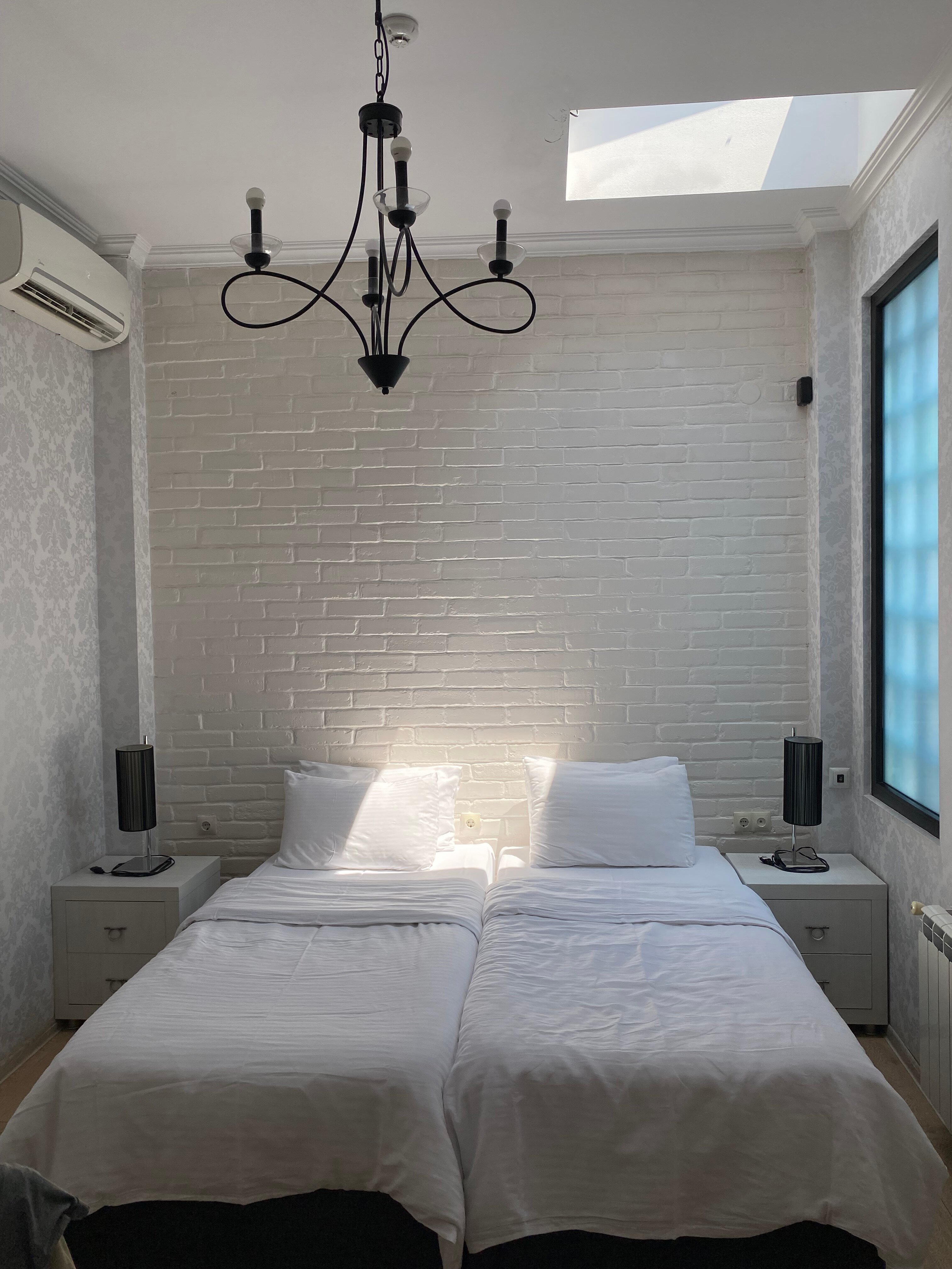 Фото Eleon Boutique Hotel