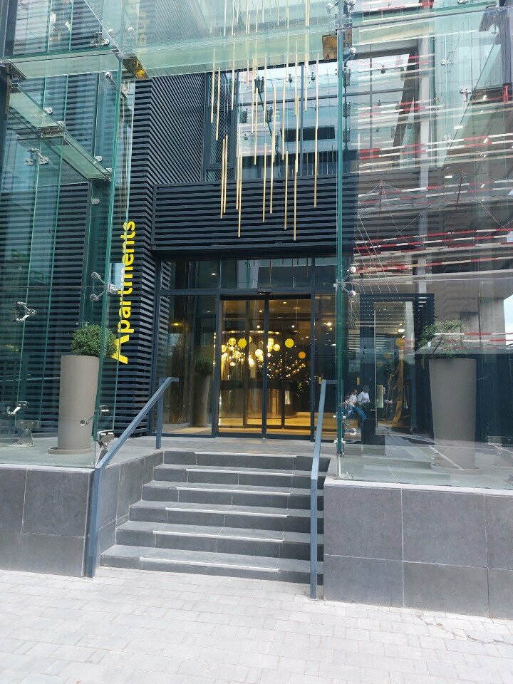 وكالة عقارية Apartamenty na Belorusskoi Design ، موسكو، صورة