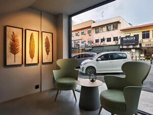 Гостиница The Seraya Hotel