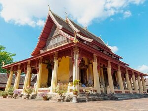 Гостиница Ibis Vientiane Nam Phu