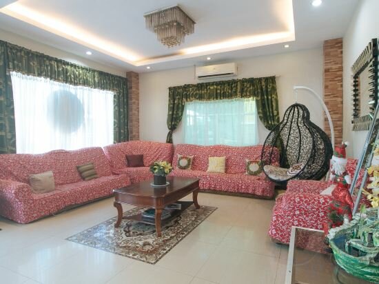 Фото RedDoorz near Talisay District Hospital