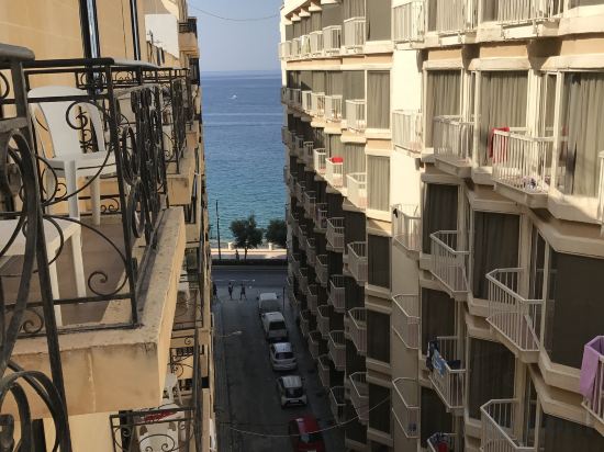 Фото The Windsor Hotel