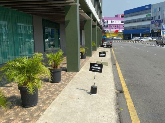 Фото Hotel Longhouse