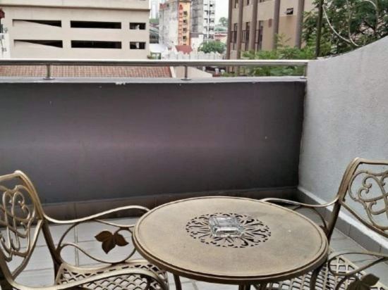 Фото Travelodge Chinatown Kuala Lumpur