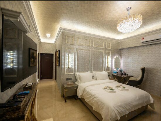 Apartments Regis by Ritz, Imago Mall Loft B, Sabah, photo