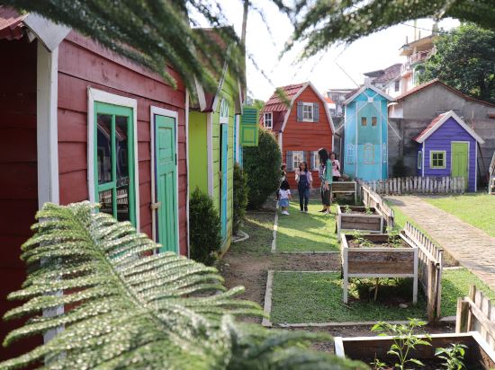 Фото Bigland Hotel Bogor