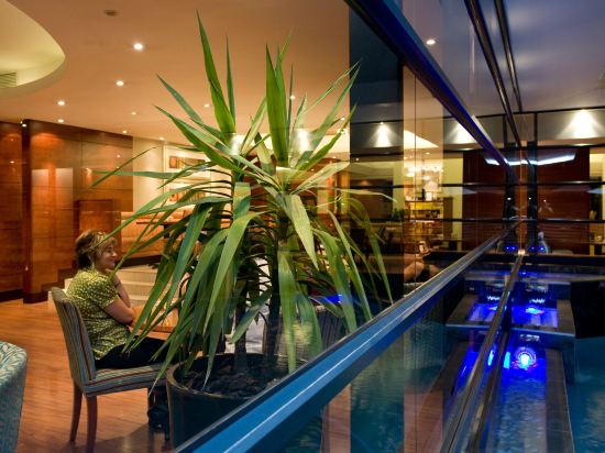 Фото City Lodge Johannesburg Airport, Barbara Road