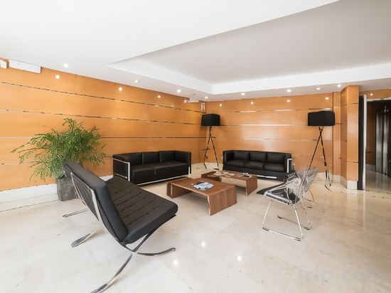 Фото Hotel Infanta Mercedes