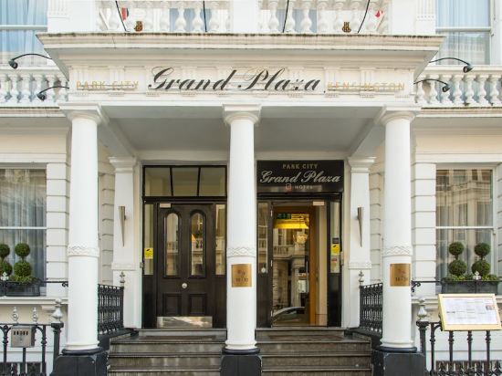 Фото Park City Grand Plaza Kensington
