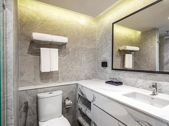 Фото Best Western Ratchada Hotel