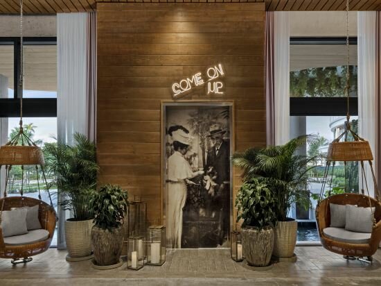 Фото The Ben West Palm, Autograph Collection