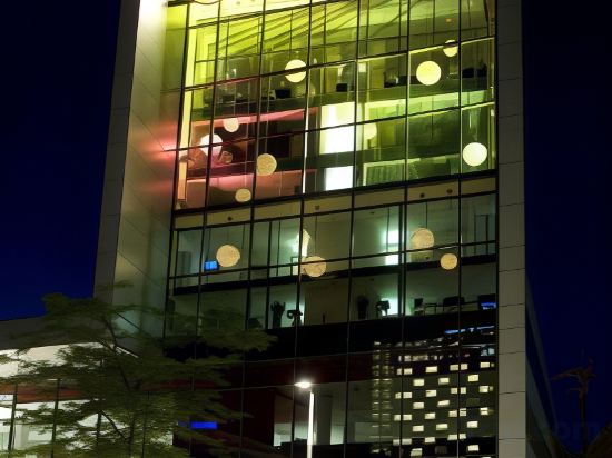 Фото H+ Hotel Salzburg