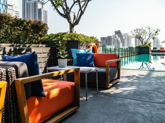 Фото Muu Bangkok Hotel