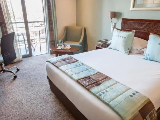 Фото City Lodge Hotel Lynnwood