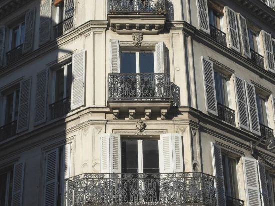 Фото Hôtel Petit Lafayette