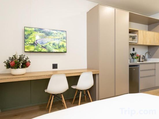 Фото Habitat Aparthotel by Totalstay