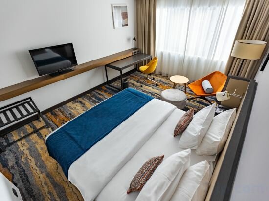 Фото Краун Плаза Белград