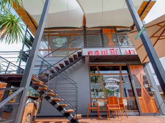 Фото Loftmania Boutique Hotel