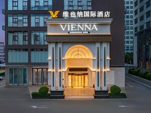 Vienna International Hotel (Tower A, Chuanlu International, No. 38-8 Baisha Avenue), hotel