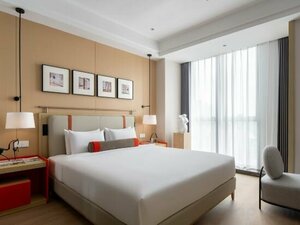 Liangjiang Wanlang ·OneJasper High Altitude Hotel (Chongqing, Yuzhong District), hotel