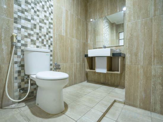 Фото Kartika Abadi Hotel