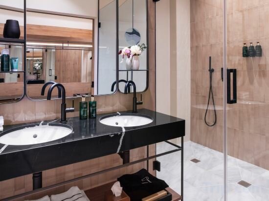 Фото Melia Granada Hotel