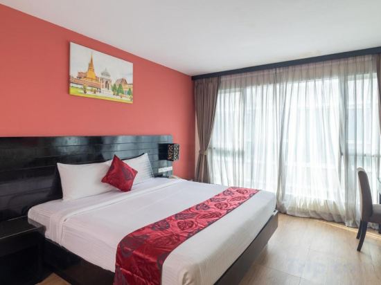 Фото Boss Suites Nana Hotel