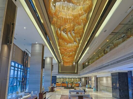 Фото Yiwu ShangCheng Hotel