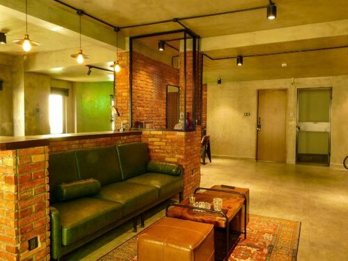 Urban Hotel