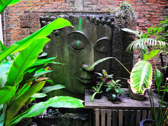 Фото Baan Sukhumvit Soi 20