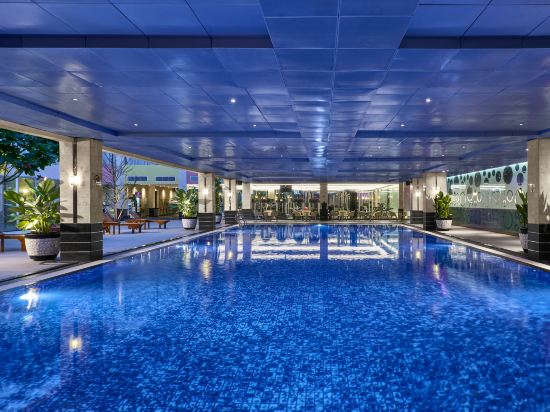 Фото Fm7 Resort Hotel Bandara Jakarta Airport