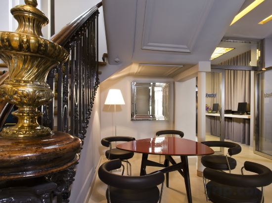 Фото Libertel Gare de l'Est Francais