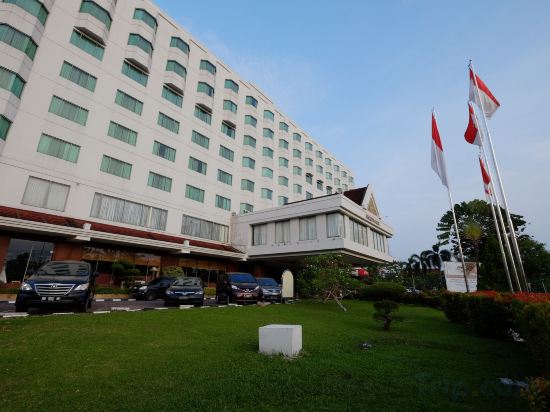 Фото Aryaduta Hotel Pekanbaru