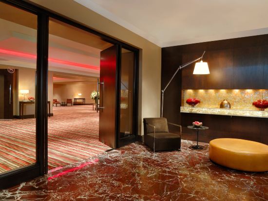 Фото Sheraton Grand Sydney Hyde Park